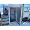 Image 17 : 1998 INTERNATIONAL 4700 DT466E S/A SERVICE TRUCK