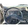 Image 9 : 1998 INTERNATIONAL 4700 DT466E S/A SERVICE TRUCK