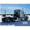 Image 3 : 2007 PETERBILT 378 T/A SLEEPER WINCH TRACTOR