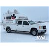 Image 2 : 2011 GMC SIERRA 3500HD CREW CAB MEDIC UNIT
