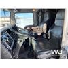 Image 6 : 2019 KENWORTH W900 T/A SLEEPER TRUCK TRACTOR