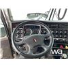 Image 10 : 2012 KENWORTH W900 T/A SLEEPER TRUCK TRACTOR