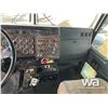 Image 7 : 1997 KENWORTH T800 T/A SLEEPER DUMP TRUCK