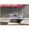 Image 2 : 3 TON LOW PROFILE HYDRAULIC FLOOR JACK