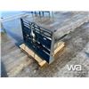 Image 3 : (UN-USED) HYDRAULIC SKID STEER 48" PALLET FORKS