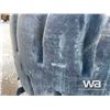 Image 8 : (2) YOKAHAMA 29.5-25 LOADER TIRES