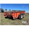 Image 3 : INTERNATIONAL 595 T/A MANURE SPREADER