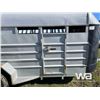 Image 9 : 1991 REAL INDUSTRIES 16FT T/A LIVESTOCK TRAILER