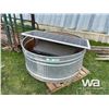 Image 1 : SOLAR WATERER & PANEL, STOCK TROUGH