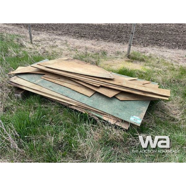 PLYWOOD PIECES