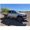 Image 2 : 2003 GMC 2500 SLT CREW CAB FLATBED