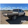 Image 3 : 2003 GMC 2500 SLT CREW CAB FLATBED