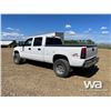 Image 4 : 2005 GMC SIERRA CREW CAB PICKUP