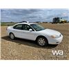 Image 2 : 2007 FORD TAURUS 4 DOOR CAR