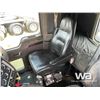 Image 7 : 2013 KENWORTH C500 TRI DRIVE SLEEPER TEXAS BED