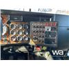 Image 9 : 1989 KENWORTH W900B T/A SLEEPER WINCH TRACTOR