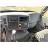 Image 8 : 2003 INTERNATIONAL 8600 T/A TRUCK TRACTOR