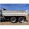 Image 25 : 2000 KENWORTH T800B T/A DUMP TRUCK