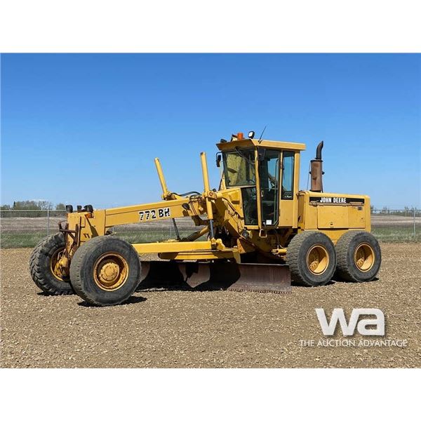 1994 JOHN DEERE 772 BH MOTOR GRADER