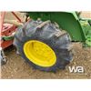 Image 13 : JOHN DEERE 650 MFWD UTILITY TRACTOR