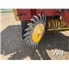 Image 9 : NEW HOLLAND 853 ROUND BALER