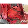 Image 11 : HESSTON 540 ROUND BALER