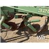Image 13 : JOHN DEERE A3200 6 BOTTOM PLOW