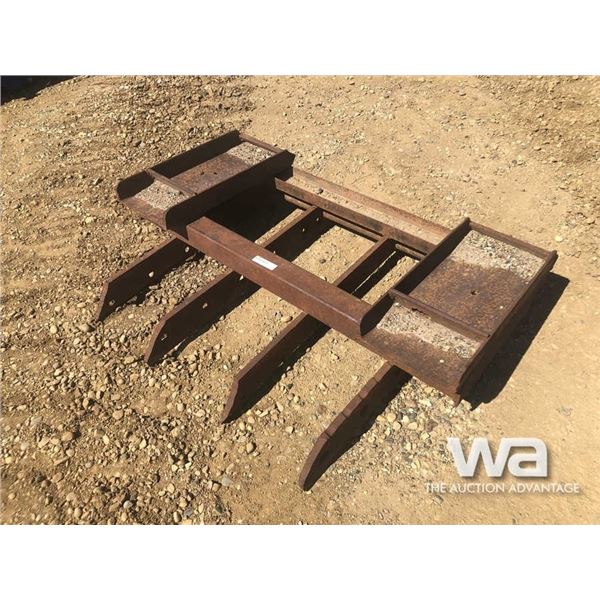 SKID STEER GROUND SCRAPER