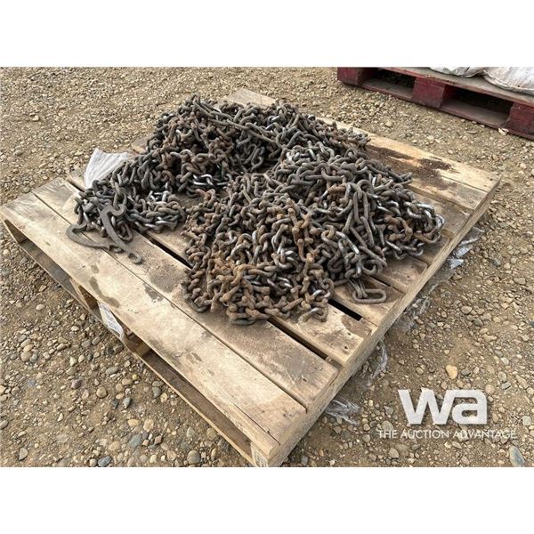 PALLET OF 24.5 TIRE CHAIN