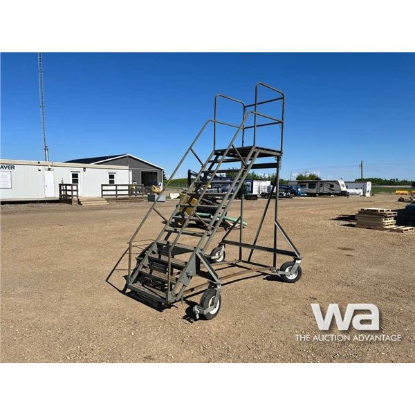 8 FT. PORTABLE STAIRS