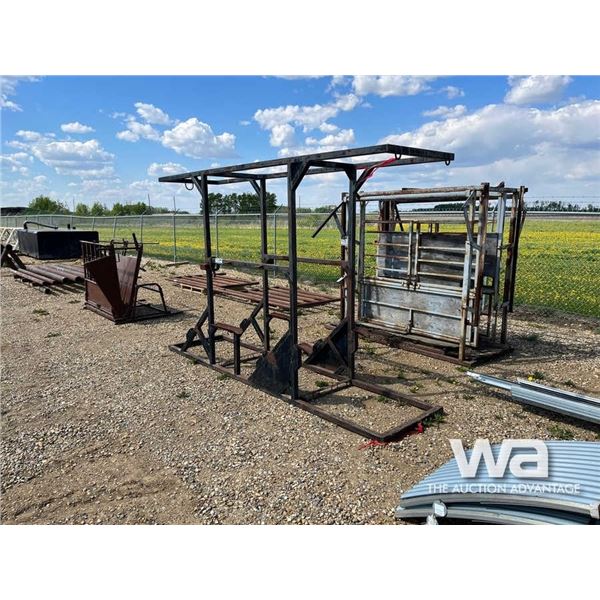 HORSE TRIM CHUTE