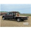 Image 4 : 2017 FORD F-350 CREW CAB FLATBED TRUCK