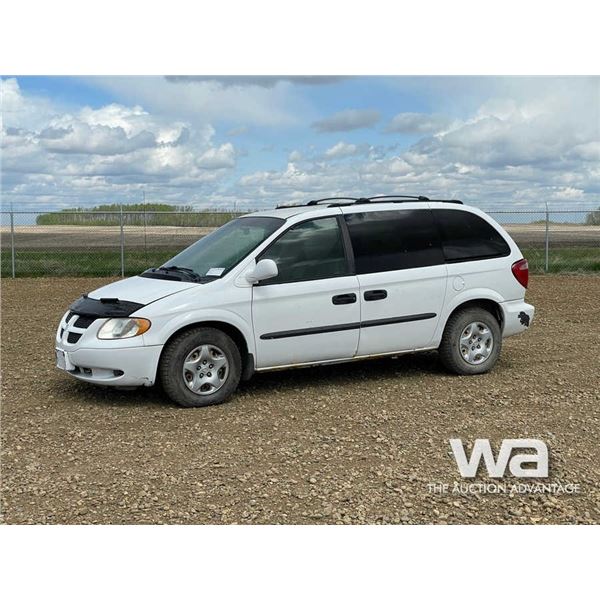 2002 DODGE CARAVAN MINIVAN