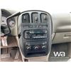 Image 9 : 2002 DODGE CARAVAN MINIVAN