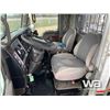 Image 7 : 2007 KENWORTH C500 T/A T/A 320 IN. BED TRUCK