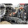 Image 16 : 2019 KENWORTH T800 TRI DRIVE SLEEPER WINCH TRACTOR