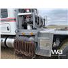Image 28 : 2019 KENWORTH T800 TRI DRIVE SLEEPER WINCH TRACTOR