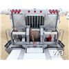 Image 26 : 2018 KENWORTH T800 TRI DRIVE SLEEPER WINCH TRACTOR