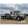 Image 2 : 2018 KENWORTH T800 TRI DRIVE SLEEPER WINCH TRACTOR