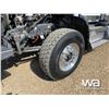 Image 18 : 2018 KENWORTH T800 T/A SLEEPER WINCH TRACTOR