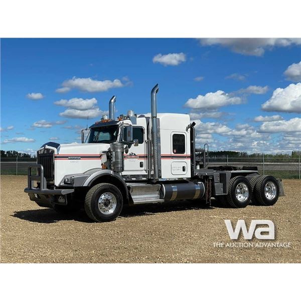 2018 KENWORTH T800 T/A SLEEPER WINCH TRACTOR