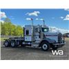 Image 2 : 2018 KENWORTH T800 T/A SLEEPER WINCH TRACTOR