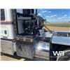 Image 28 : 2015 KENWORTH T800 T/A SLEEPER WINCH TRACTOR