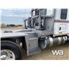 Image 28 : 2014 KENWORTH T800 T/A SLEEPER WINCH TRACTOR