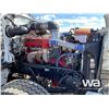Image 16 : 2014 PETERBILT 367 T/A SLEEPER WINCH TRACTOR
