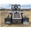 Image 24 : 2011 KENWORTH T800 T/A SLEEPER WINCH TRACTOR