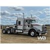 Image 2 : 2011 KENWORTH T800 T/A SLEEPER WINCH TRACTOR