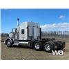 Image 4 : 2015 KENWORTH W900 T/A SLEEPER TRUCK TRACTOR