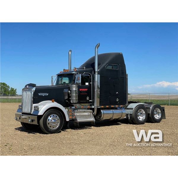 1995 KENWORTH W900L T/A SLEEPER TRUCK TRACTOR