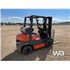 Image 3 : 1999 TOYOTA PNEUMATIC 42-6F5U25 FORKLIFT